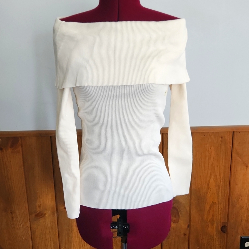 Ann Taylor Sweater size M